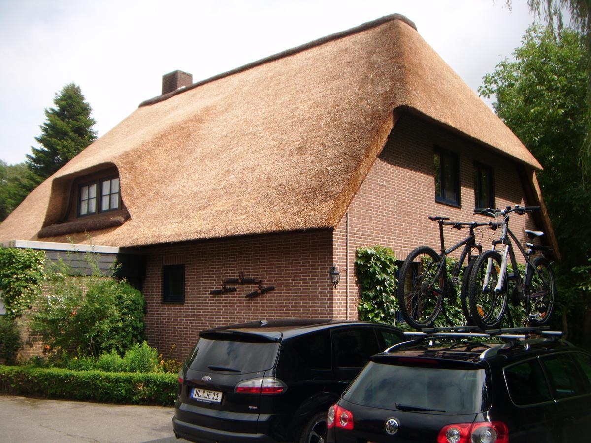 Landhaus Absalonshorst Hotel Gross Gronau Exterior photo