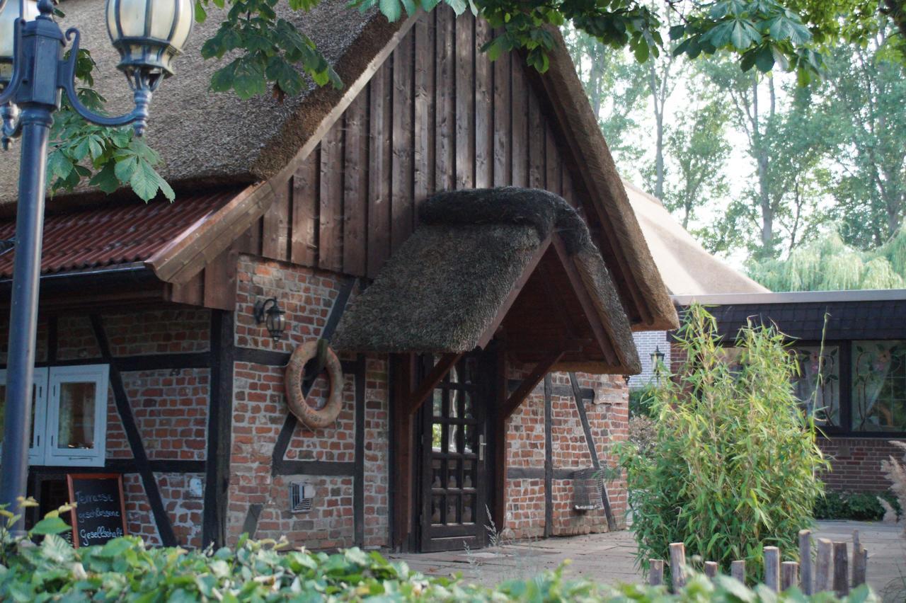 Landhaus Absalonshorst Hotel Gross Gronau Exterior photo